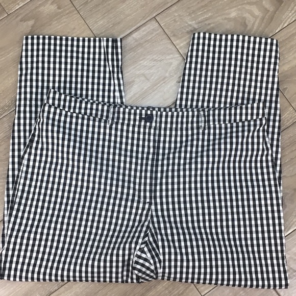 Jones New York Pants - Jones New York gingham crop pants